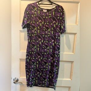 LuLaRoe Disney Maleficent Julia s/s, comfy, pencil dress. Size L